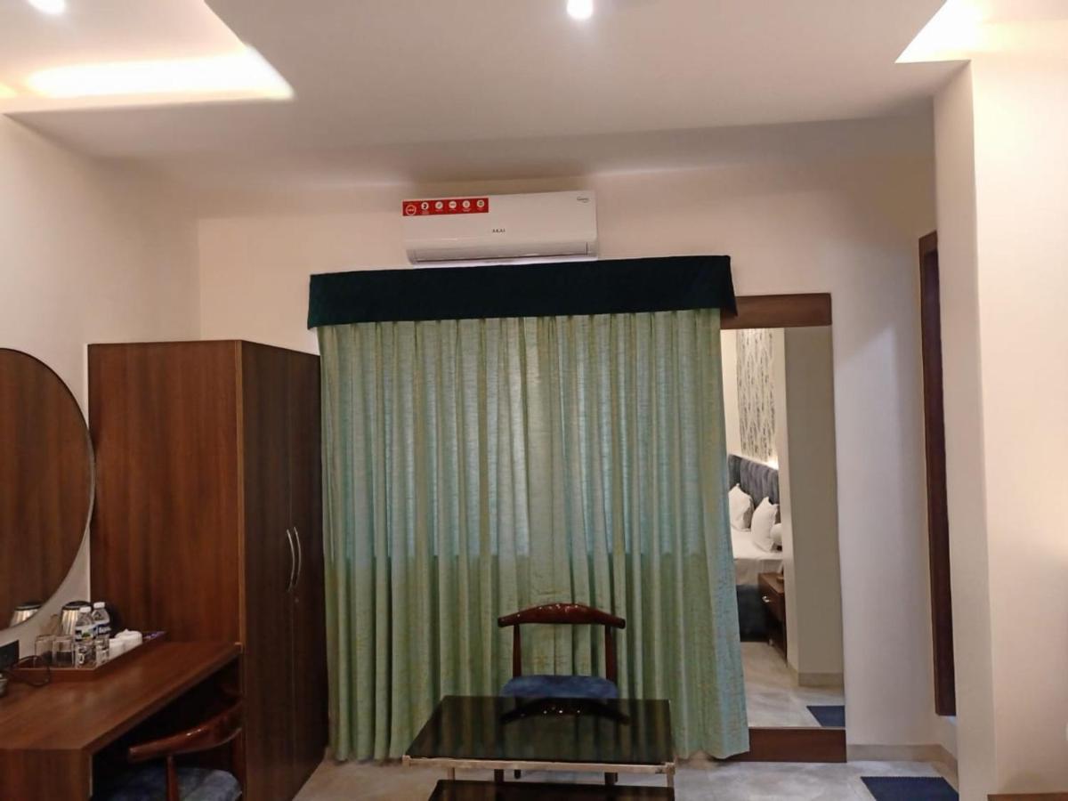 Hotel Rose Gold أحمدناغار المظهر الخارجي الصورة