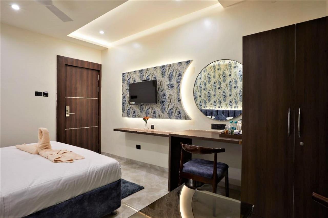 Hotel Rose Gold أحمدناغار المظهر الخارجي الصورة